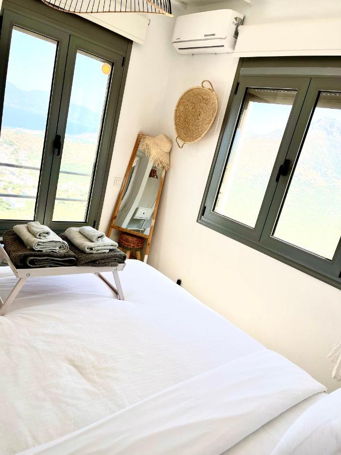Villa Estee, Luxury Villa With Private Infinity Pool And Jacuzzi Elounda Exterior foto